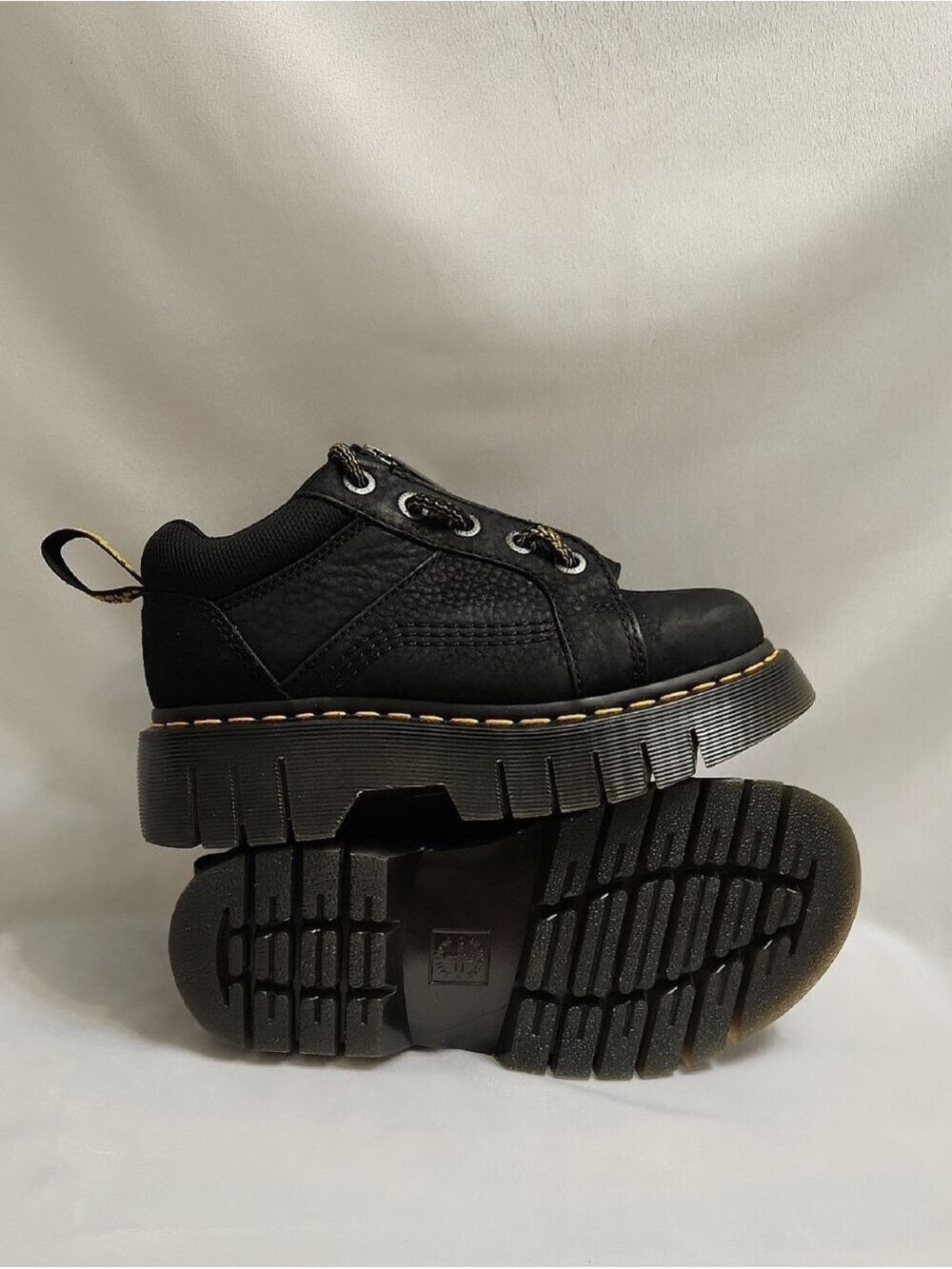 Dr. Martens Woodard Lo Zip Black Leather Shoes (W Size 5) - Picture 5 of 12